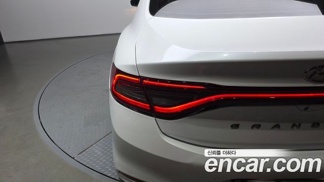 Hyundai Grandeur 2019 — photo 9