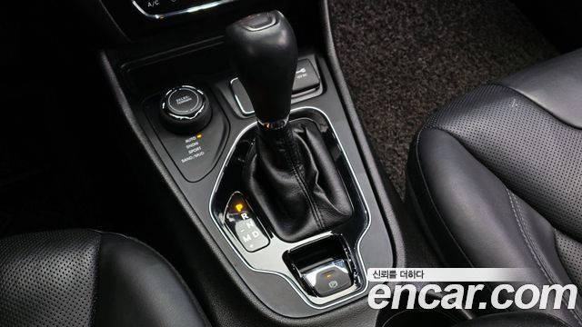 Jeep Cherokee 2021 — photo 9
