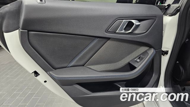 BMW 2-Series 2024 — photo 15