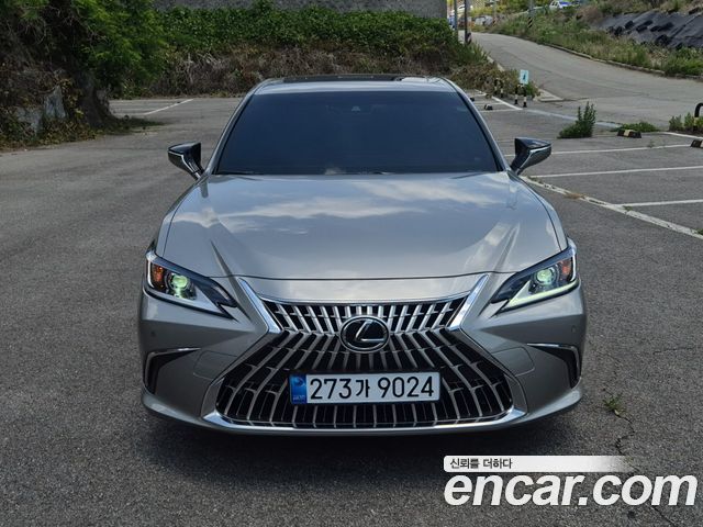 Lexus ES 2026 — photo 3