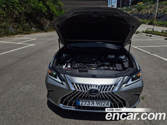 Lexus ES 2026 — photo 6
