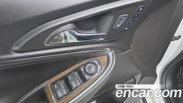 Chevrolet Korea Malibu 2017 — photo 12