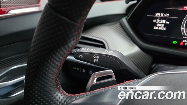 Audi RS e-tron GT 2022 — photo 33