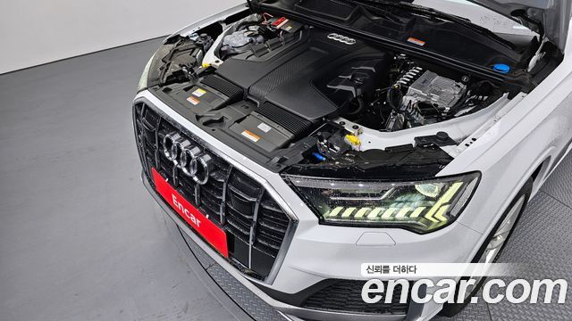 Audi Q7 2023 — photo 6