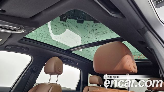 Audi Q7 2023 — photo 25