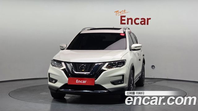 Nissan X-Trail 2018 — photo 3