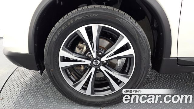 Nissan X-Trail 2018 — photo 5