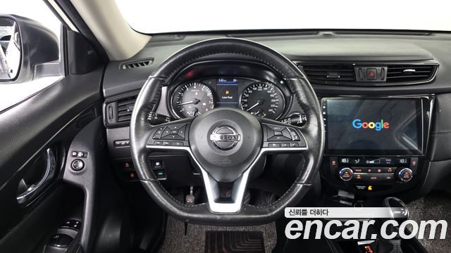 Nissan X-Trail 2018 — photo 19