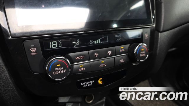 Nissan X-Trail 2018 — photo 21