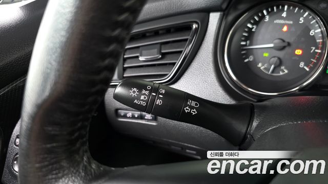 Nissan X-Trail 2018 — photo 25