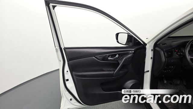 Nissan X-Trail 2018 — photo 14