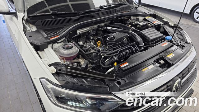 Volkswagen Jetta 2023 — photo 6