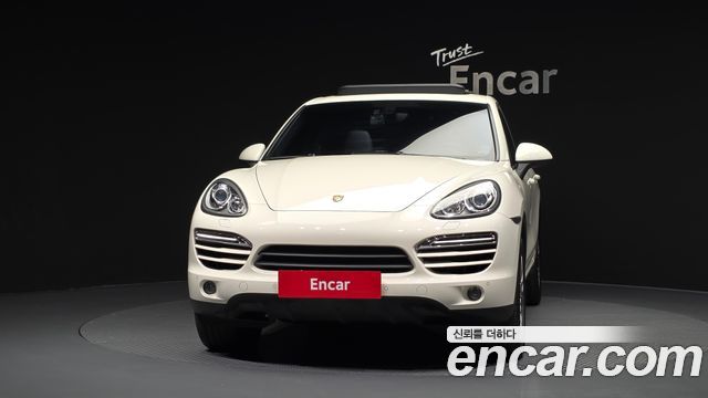 Porsche Cayenne 2012 — photo 3