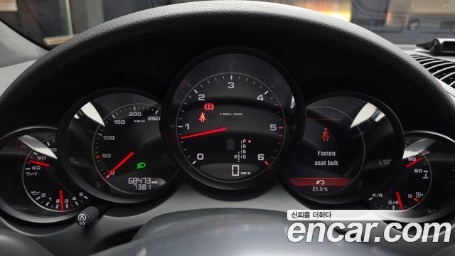 Porsche Cayenne 2012 — photo 11
