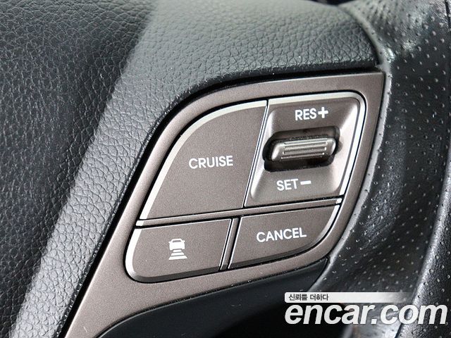 Hyundai Maxcruz 2016 — photo 11