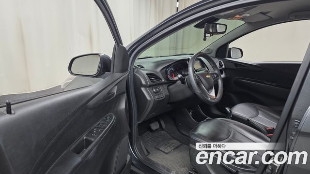 Chevrolet Korea Spark 2017 — photo 13