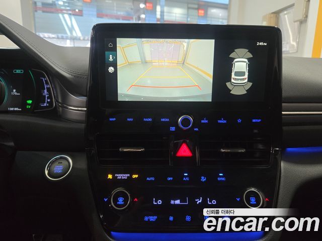 Hyundai Ioniq 2020 — photo 8