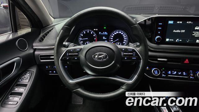 Hyundai Sonata 2020 — photo 19