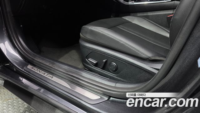 Hyundai Sonata 2020 — photo 24