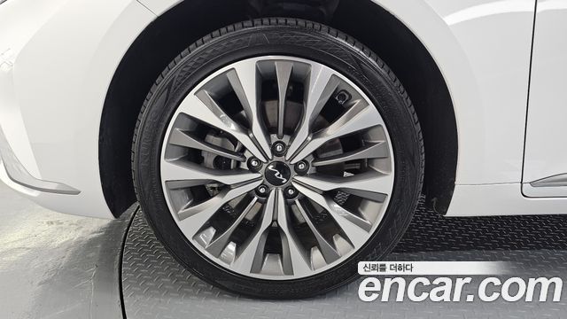 Kia K8 2024 — photo 5