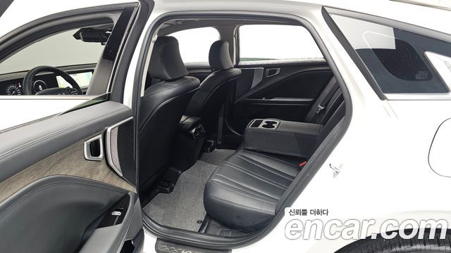 Kia K8 2024 — photo 11