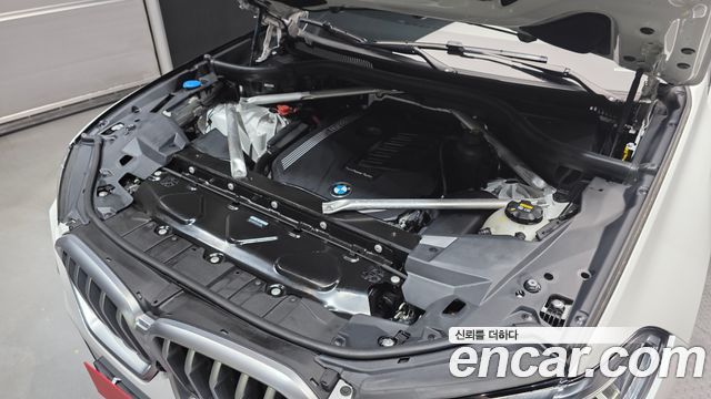 BMW X6 2022 — photo 6
