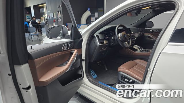 BMW X6 2022 — photo 13