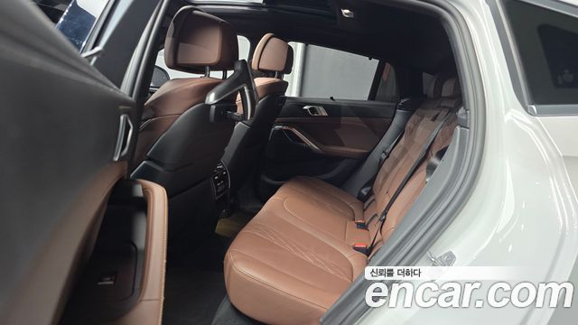 BMW X6 2022 — photo 18