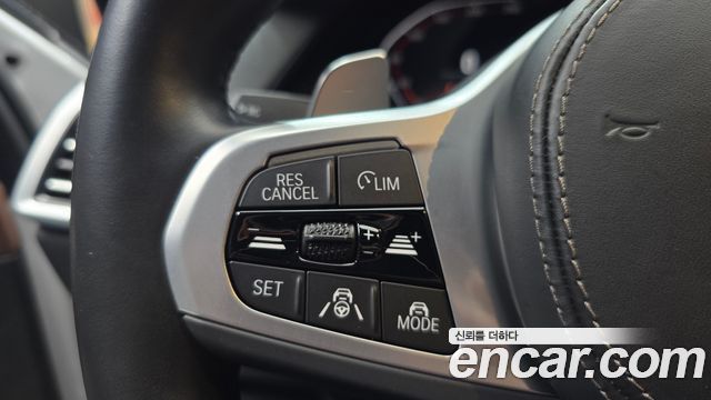 BMW X6 2022 — photo 24