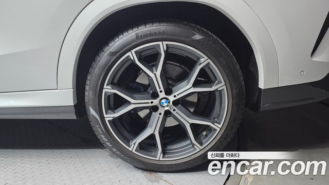 BMW X6 2022 — photo 7
