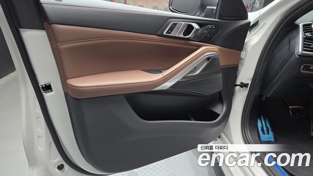 BMW X6 2022 — photo 14