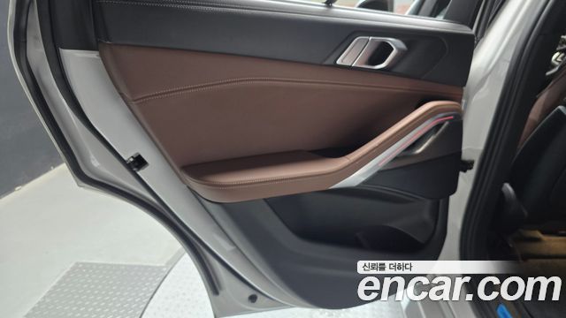BMW X6 2022 — photo 15