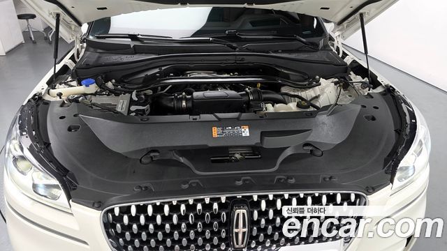 Lincoln Aviator 2023 — photo 6