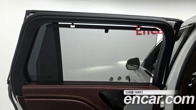 Lincoln Aviator 2023 — photo 18