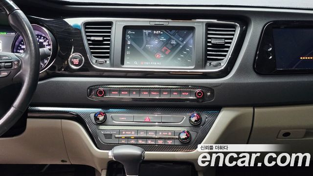 Kia Canival 2019 — photo 20