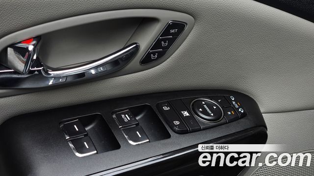 Kia Canival 2019 — photo 26