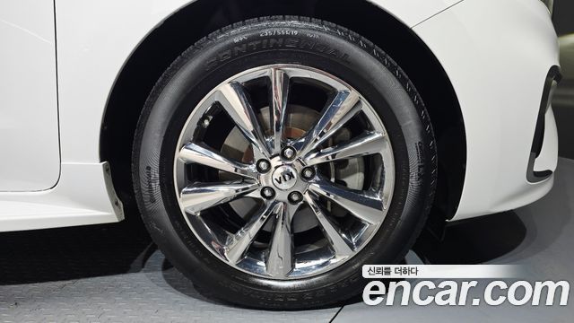 Kia Canival 2019 — photo 7