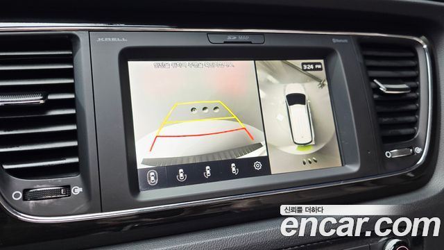 Kia Canival 2019 — photo 32