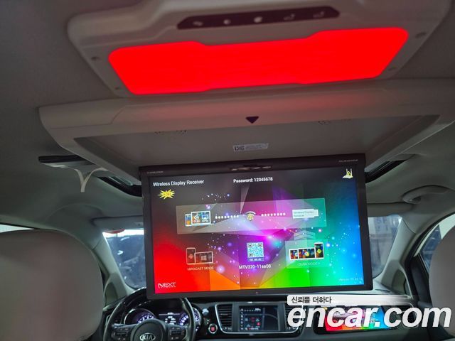 Kia Canival 2019 — photo 34