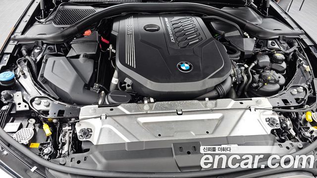 BMW 3-Series 2022 — photo 6
