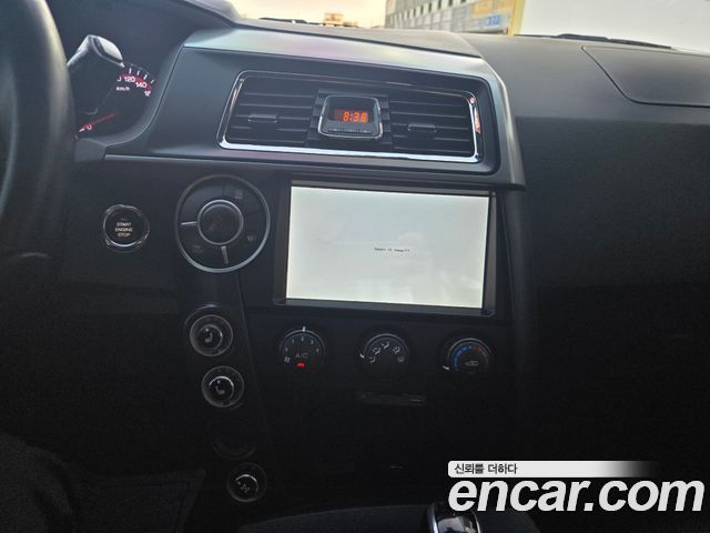 KG Mobility KORANDO 2016 — photo 9