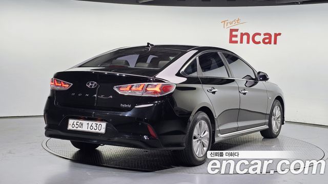 Hyundai Sonata 2019 — photo 2