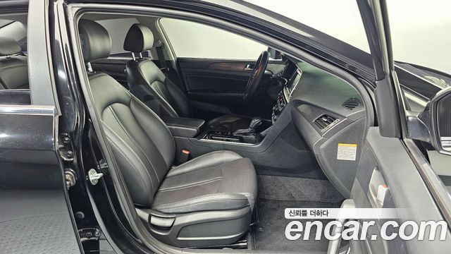 Hyundai Sonata 2019 — photo 11