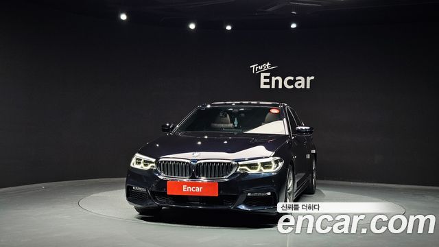 BMW 5-Series 2018 — photo 3