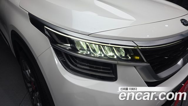 Kia Seltos 2020 — photo 8