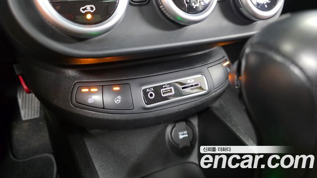 Fiat 500X 2016 — photo 16
