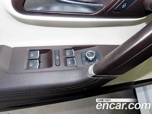 Volkswagen CC 2014 — photo 13