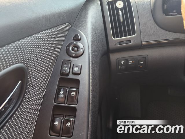 Hyundai AVANTE 2012 — photo 6