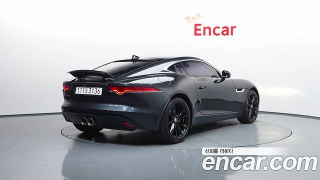 Jaguar F-TYPE 2015 — photo 2