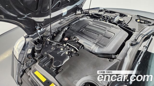 Jaguar F-TYPE 2015 — photo 6
